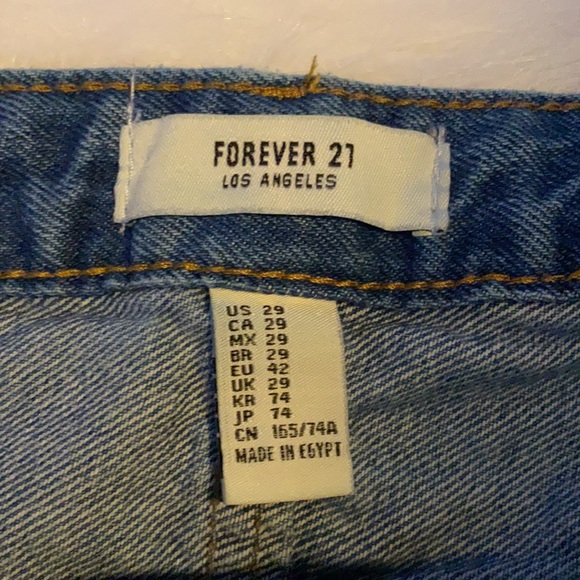 Forever 21 Jeans - Picture 3 of 4